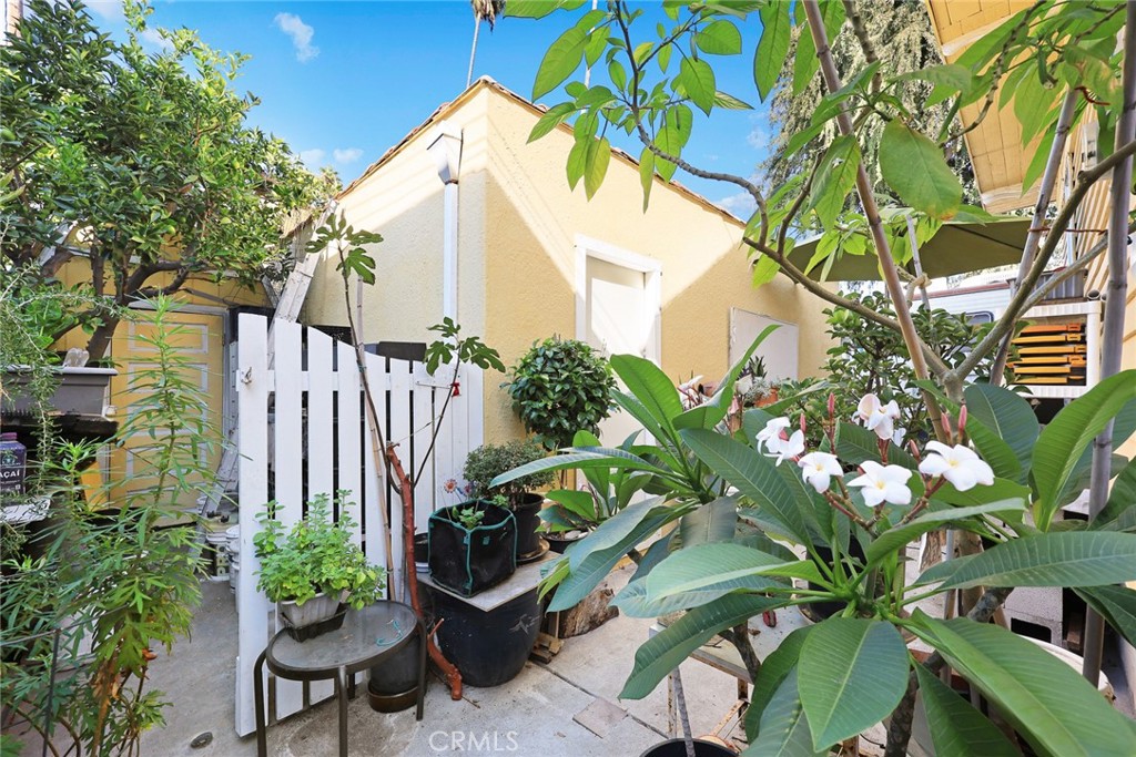 2003 Vine Street Alhambra, CA 91801 - Photo 10 of 43