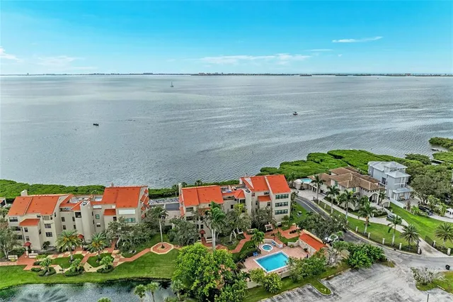 $699,000 | 4557 Bay Club Drive, Unit 4557, Bradenton, FL 34210