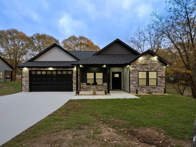 $329,900 | 125 Bell Avenue, Inman, SC 29349