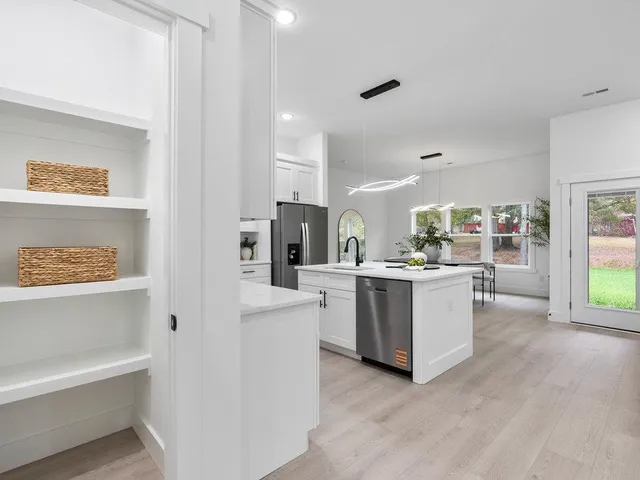 $329,900 | 125 Bell Avenue, Inman, SC 29349