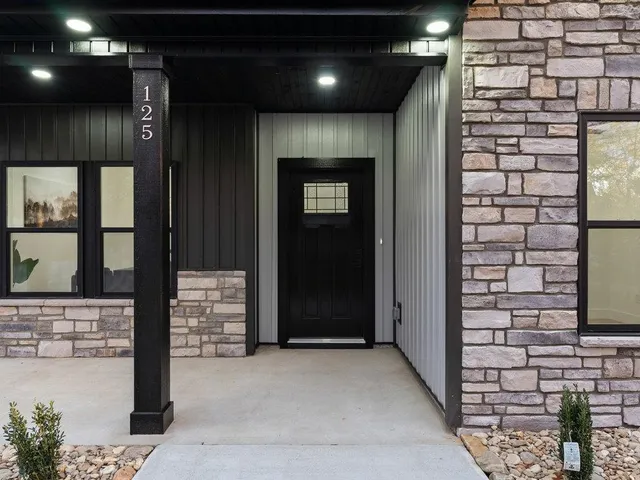 $329,900 | 125 Bell Avenue, Inman, SC 29349