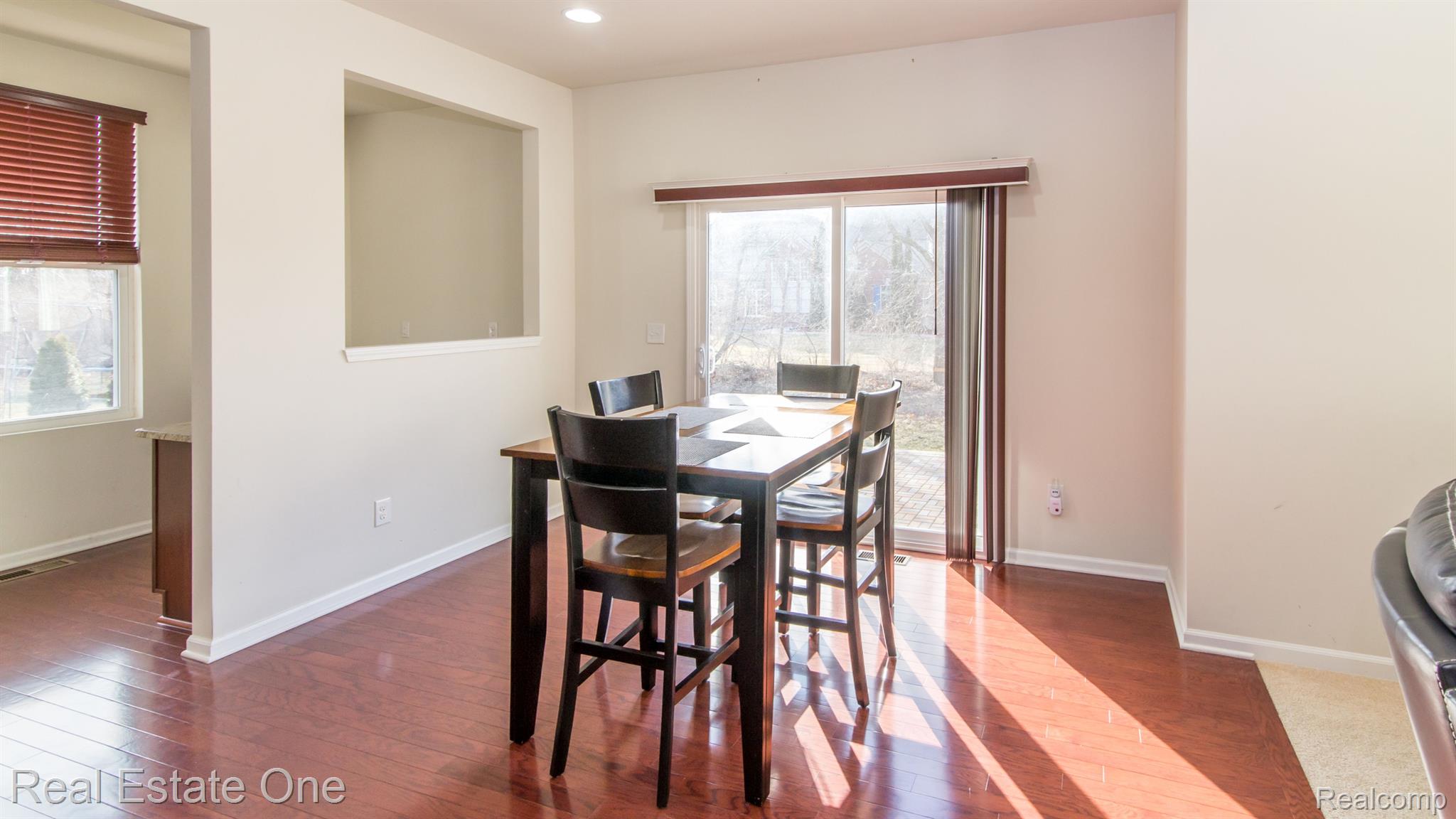 2227 North Hickory Ridge Court Canton, MI 48187 - Photo 24 of 70 Gallery Image 24