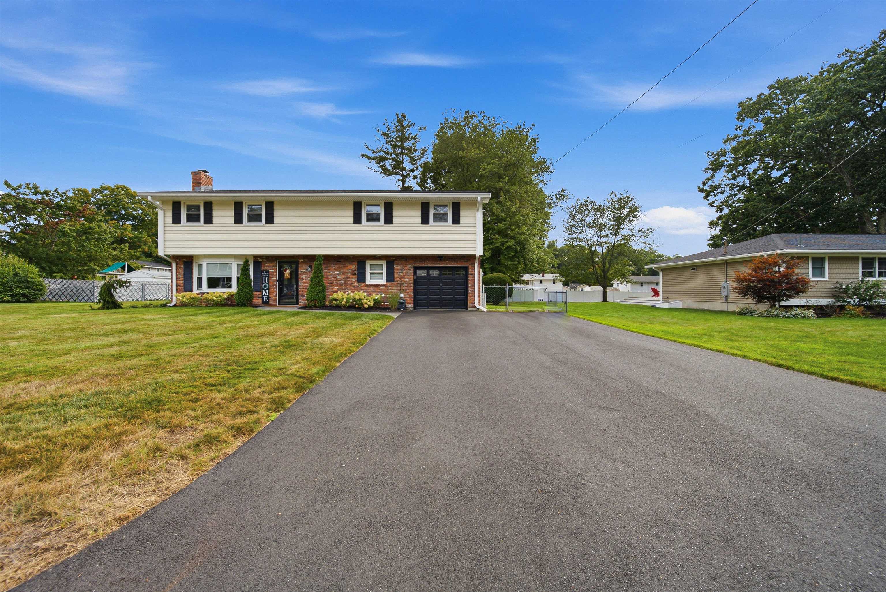 17 Juniper Road Salem, NH 03079 - Photo 41 of 49 Gallery Image 41