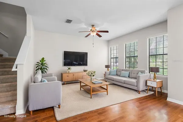 $2,250 | 16612 Kingletside Court, Lithia, FL 33547