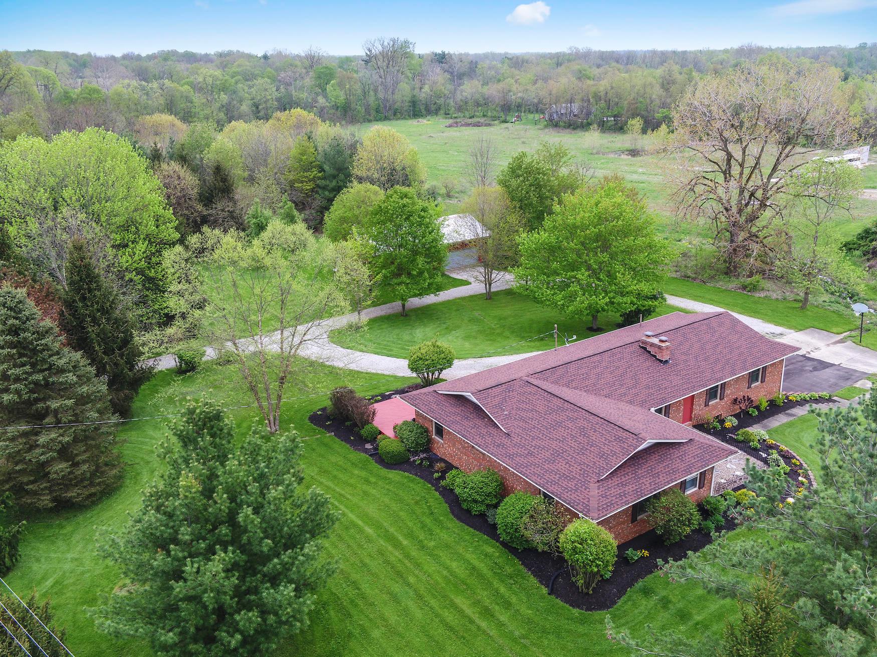 13040 Chambers Road Sunbury, OH 43074 - Photo 4 of 34 Gallery Image 4