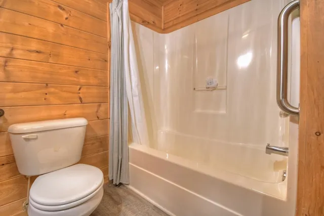 $999,900 | 353 Sunrise Road, Blue Ridge, GA 30513