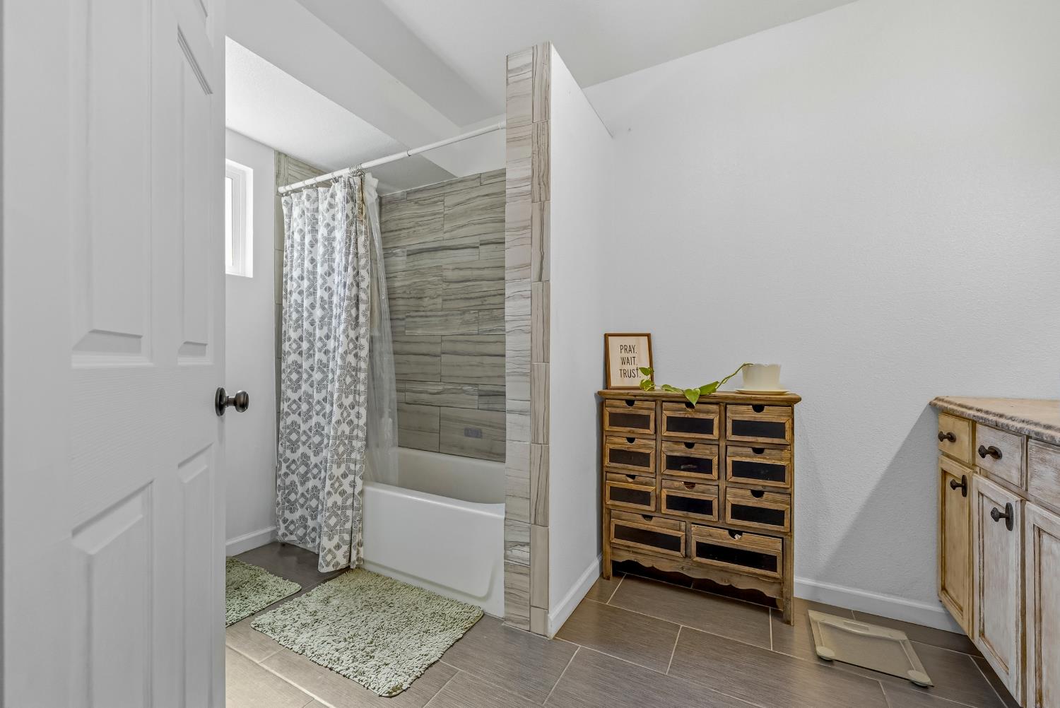 456 East Gerard Avenue Merced, CA 95341 - Photo 45 of 56