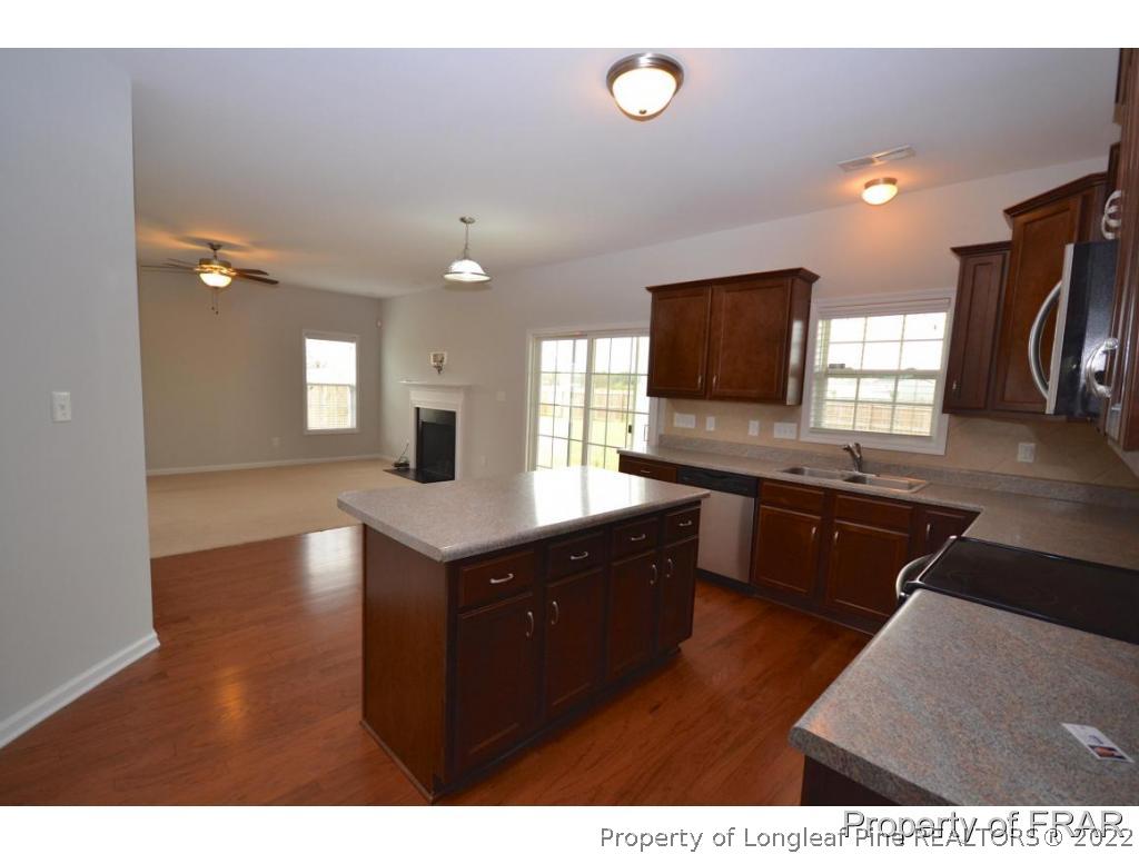 6561 Running Fox Road Hope Mills, NC 28348 - Photo 14 of 35 Gallery Image 14