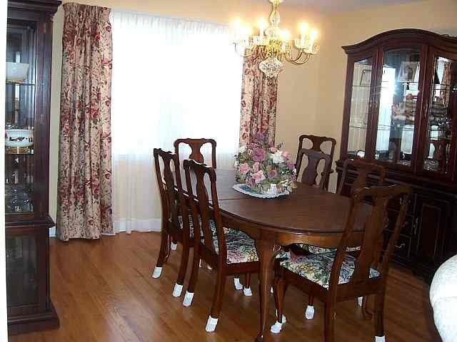 2 Princess Lane Colonie, NY 12211 - Photo 5 of 12 Photo 5