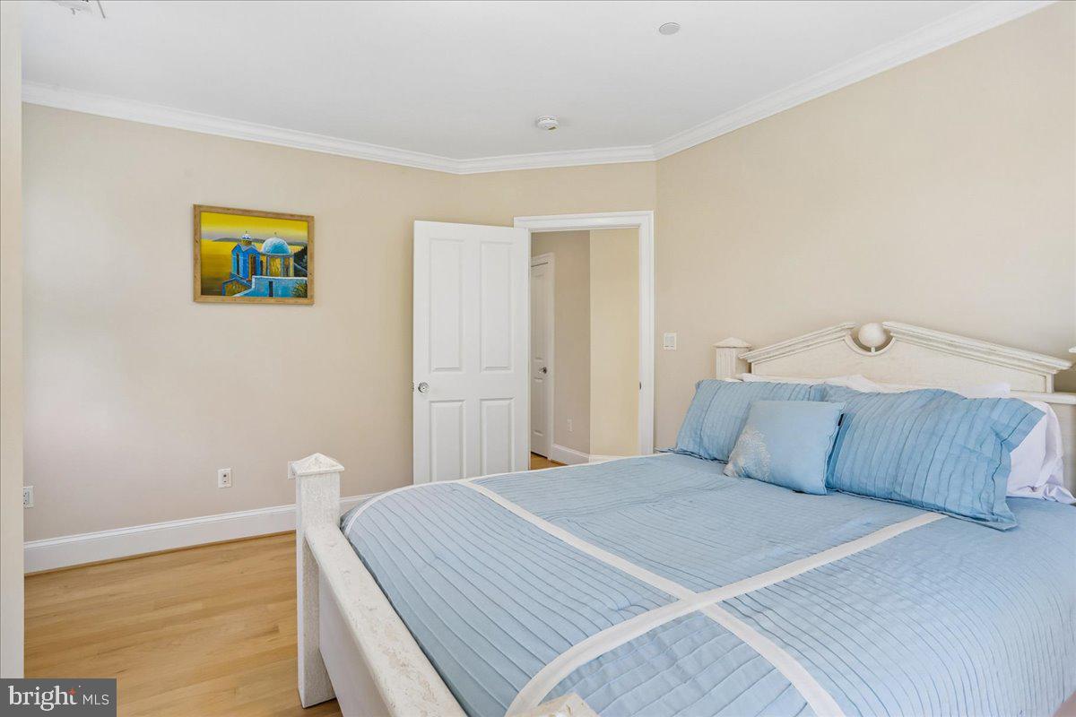 7800 Radnor Road Bethesda, MD 20817 - Photo 53 of 82 Third Bedroom