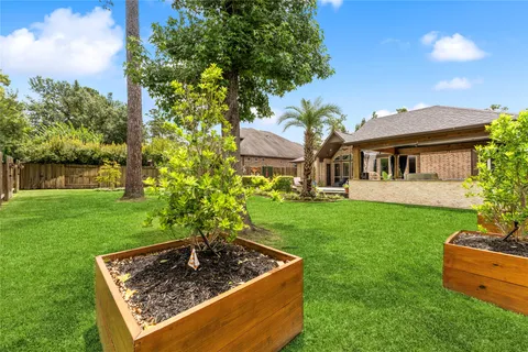 $799,999 | 34134 Mill Creek Way, Pinehurst, TX 77362