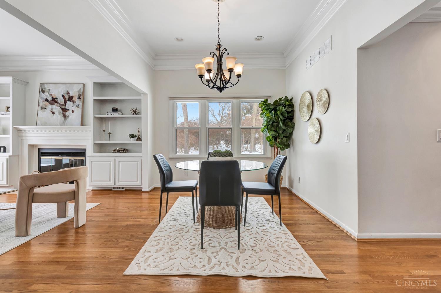 8837 Montgomery Road Cincinnati, OH 45236 - Photo 14 of 31