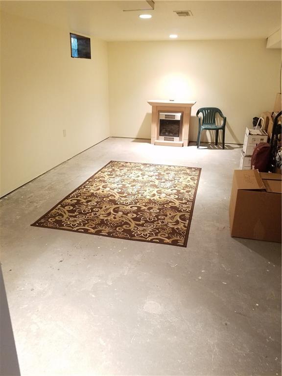 106 Artlee Avenue Butler, PA 16001 - Photo 18 of 24 Gallery Image 18