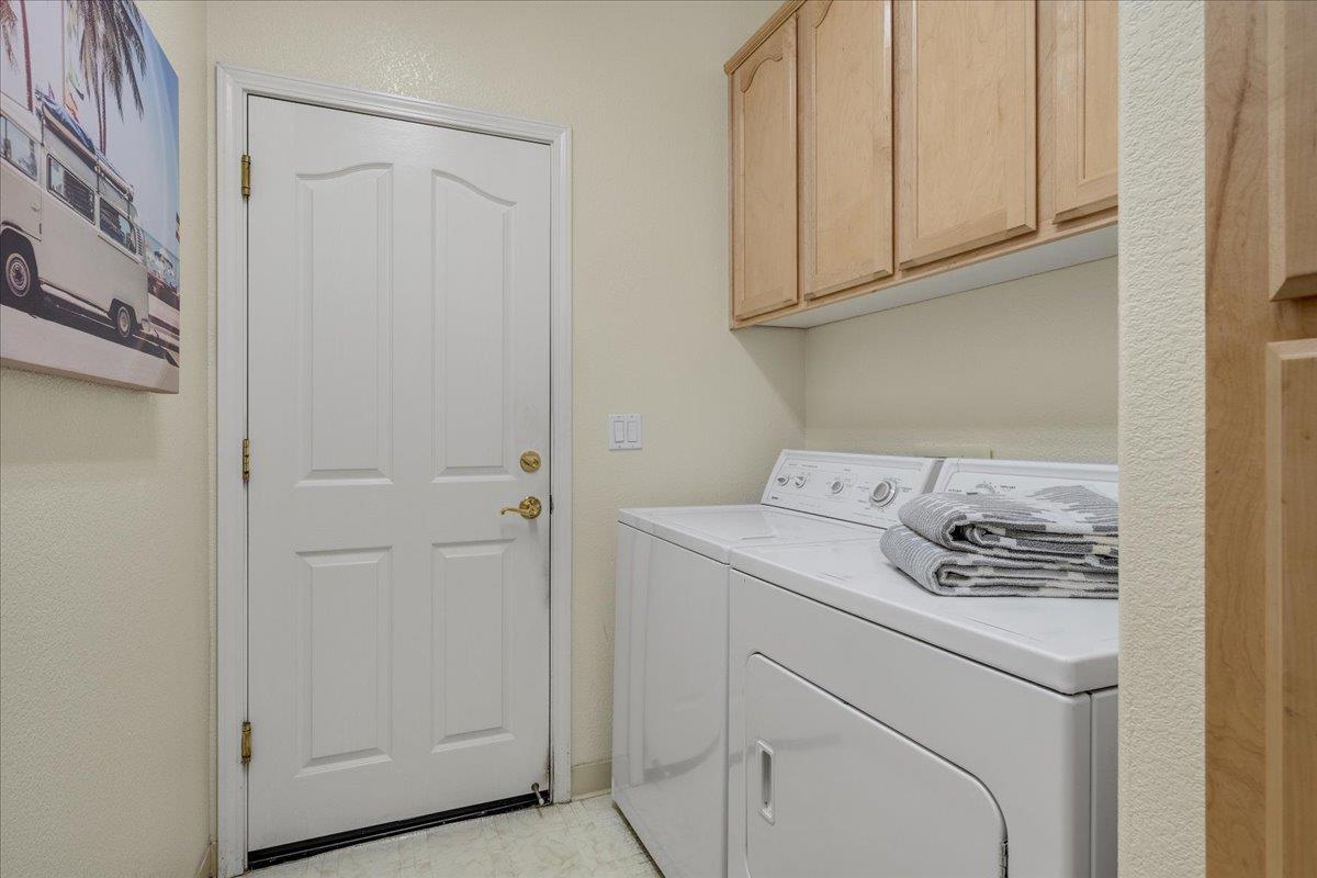 201 Augusta Lane Aptos, CA 95003 - Photo 20 of 36 a utility room with dryer and washer