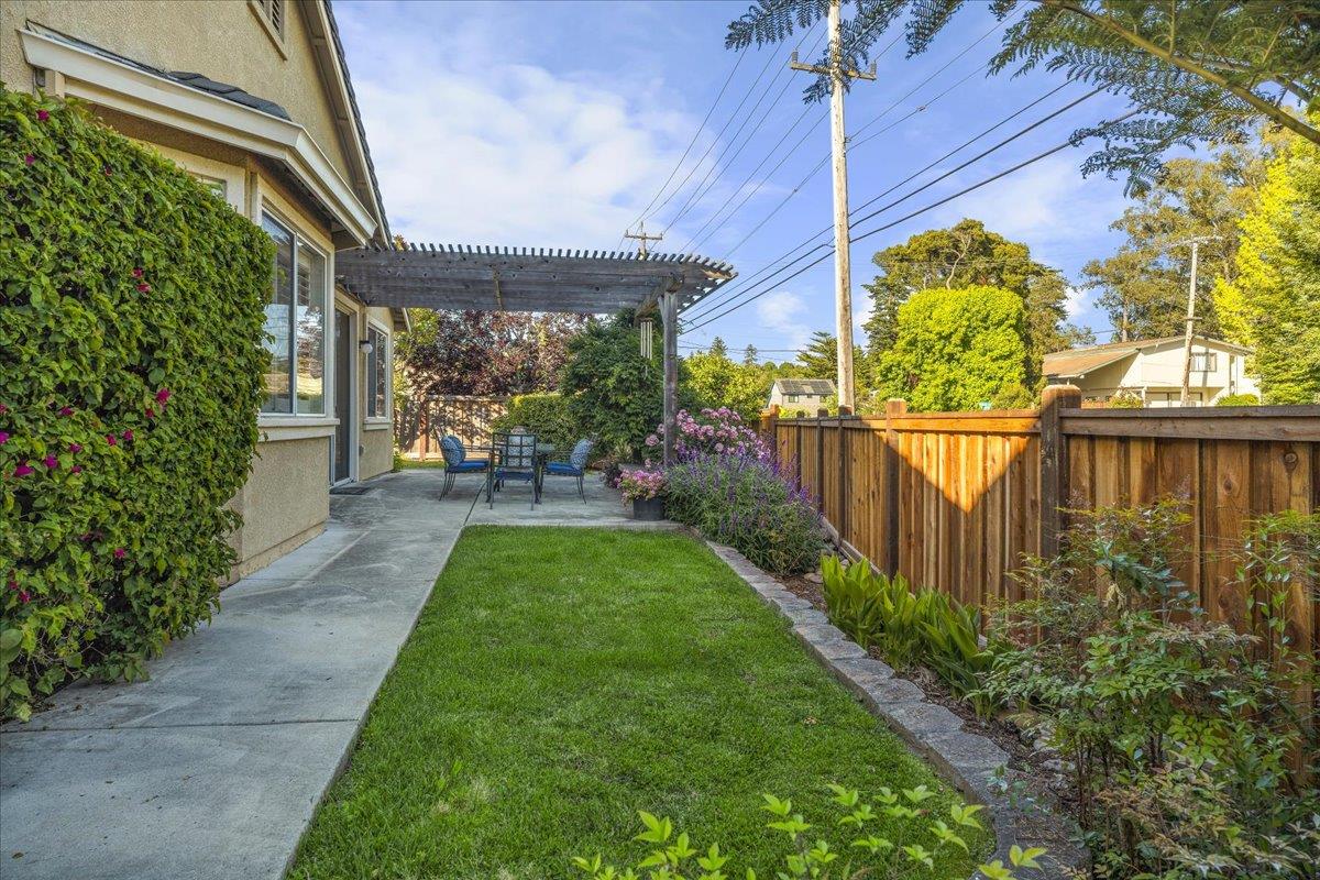 201 Augusta Lane Aptos, CA 95003 - Photo 23 of 36 a view of yard from a corridor