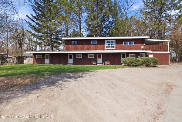 $1,500 | 40 Orchard Lane, Unit J, Woodstock, NY 12498