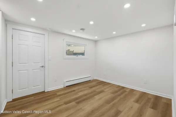 $1,500 | 40 Orchard Lane, Unit J, Woodstock, NY 12498