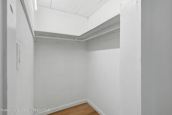 $1,500 | 40 Orchard Lane, Unit J, Woodstock, NY 12498