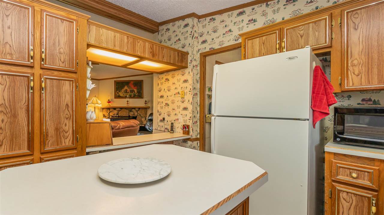 3794 Bard Road Beaverton, MI 48612 - Photo 7 of 35