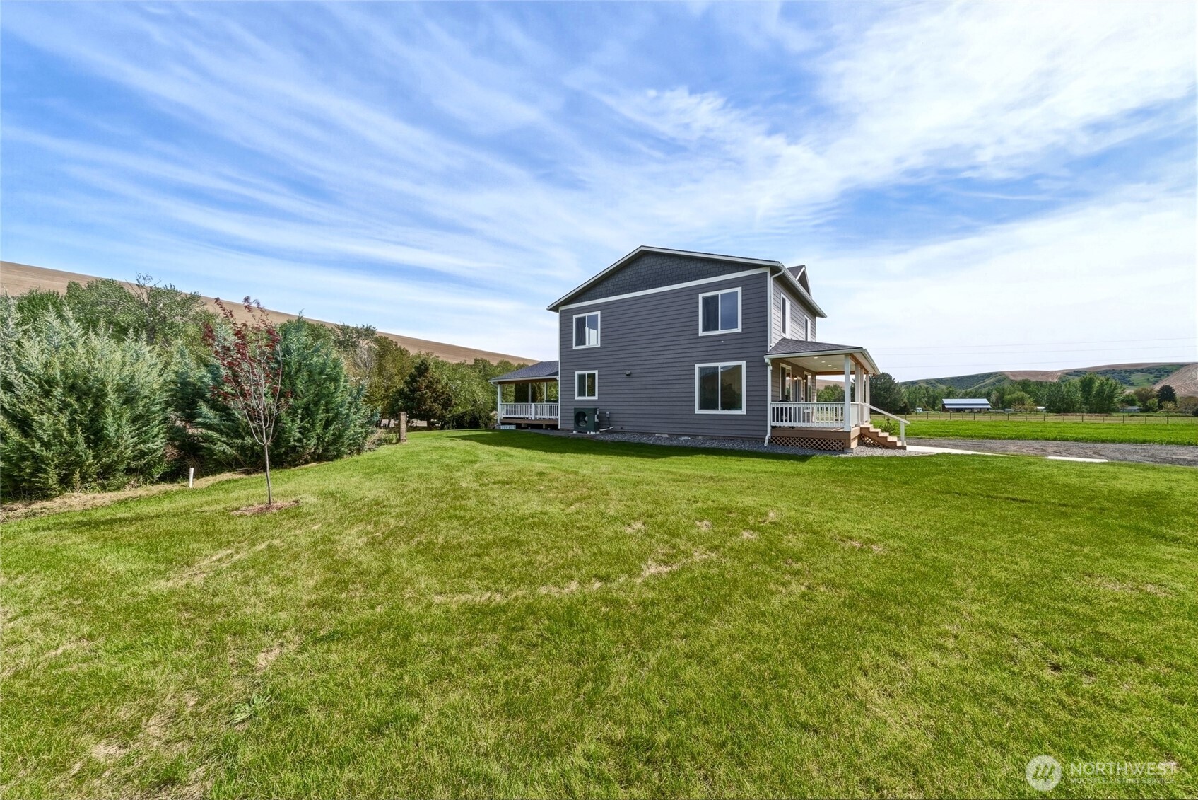 101 Gallaher Road Dayton, WA 99328 - Photo 4 of 40