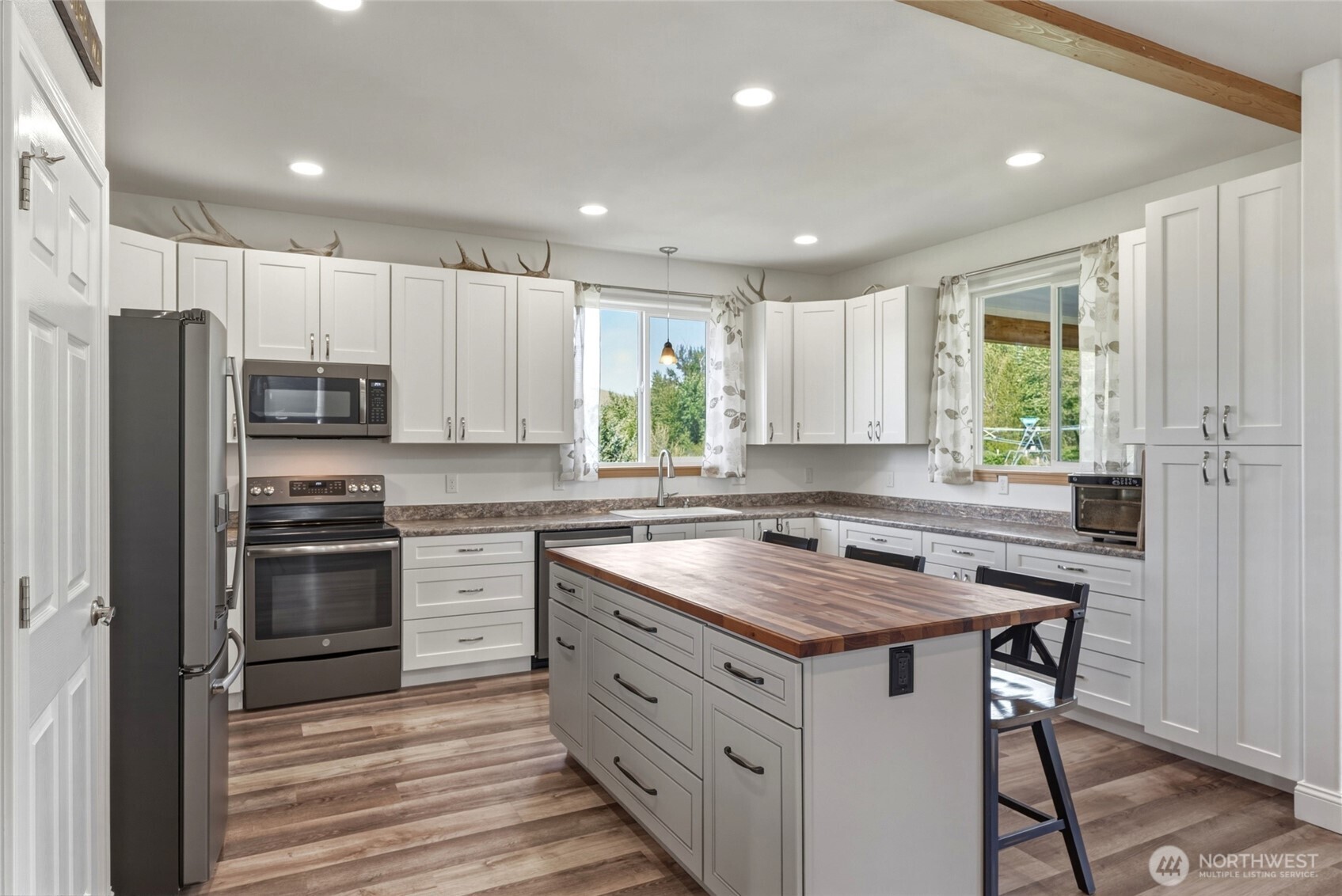 101 Gallaher Road Dayton, WA 99328 - Photo 10 of 40