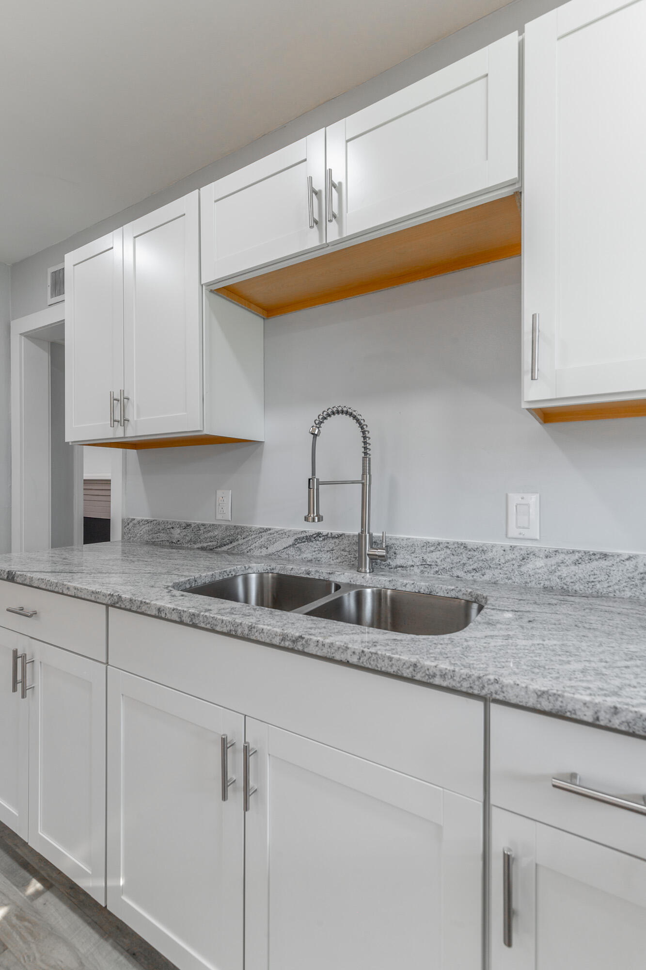 304 North Howell Avenue Chattanooga, TN 37411 - Photo 14 of 46 Kitchen Sink