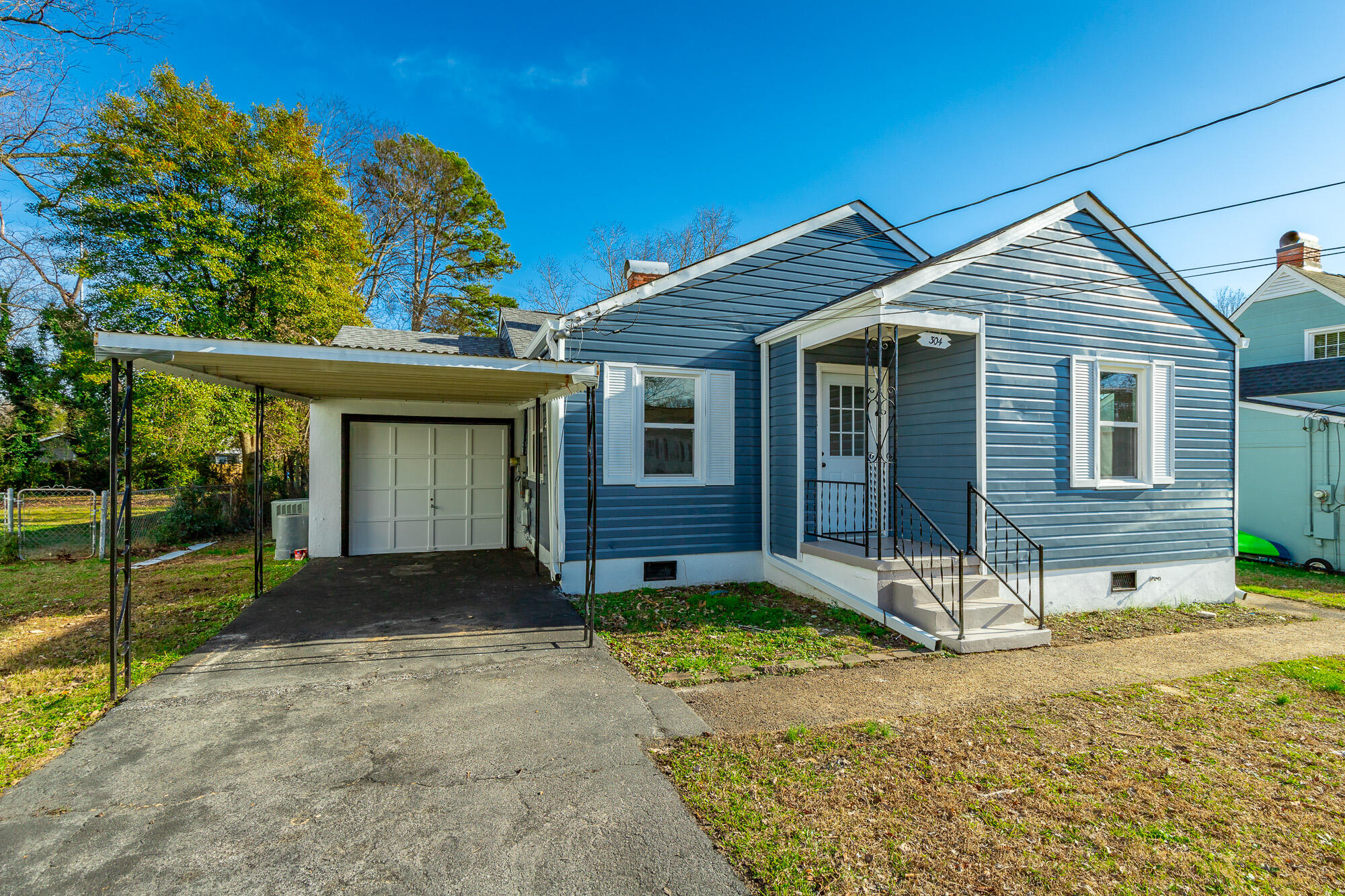 304 North Howell Avenue Chattanooga, TN 37411 - Photo 2 of 46 Front View