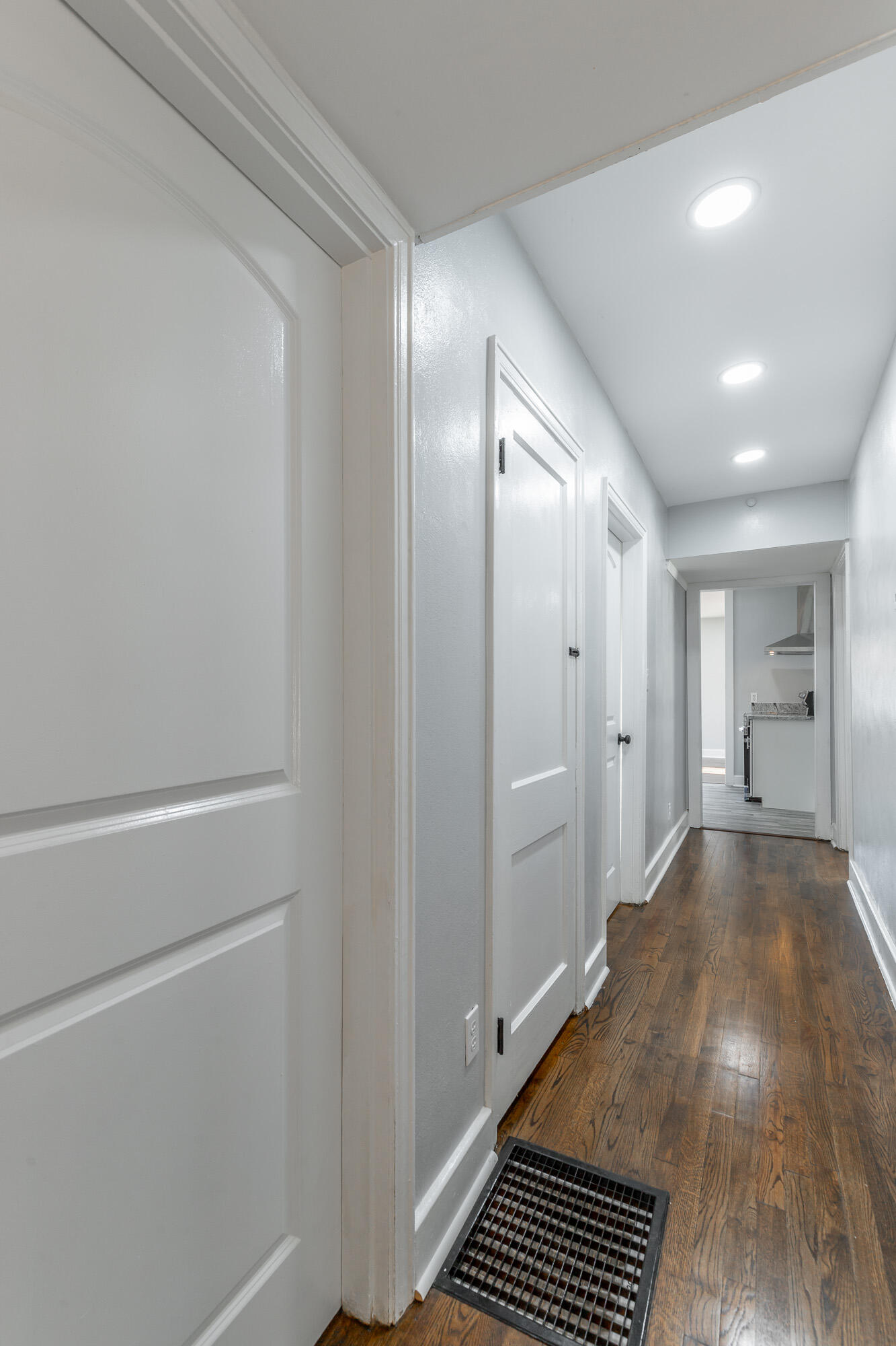 304 North Howell Avenue Chattanooga, TN 37411 - Photo 22 of 46 Hallway