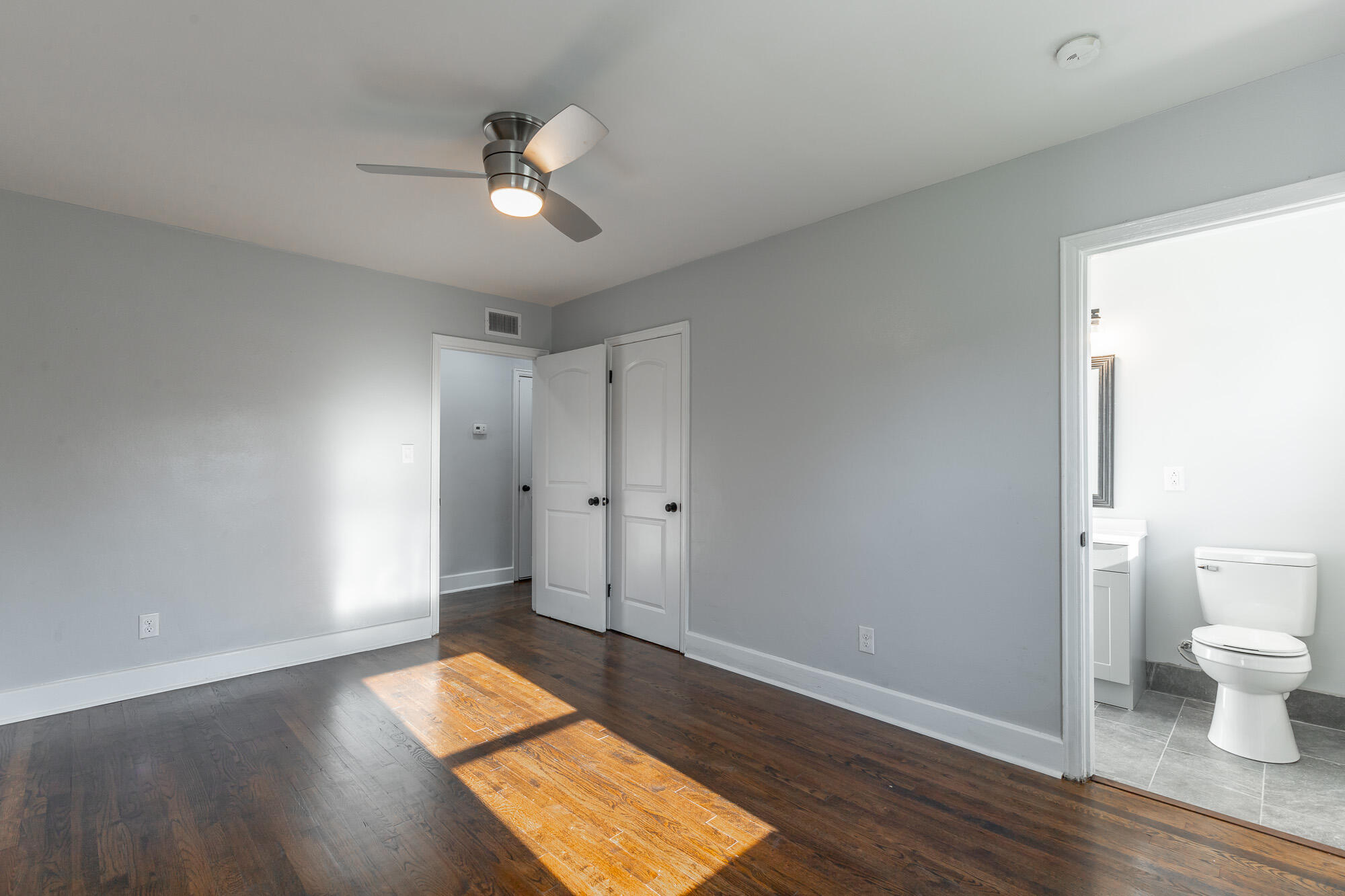 304 North Howell Avenue Chattanooga, TN 37411 - Photo 24 of 46 Primary Bedroom