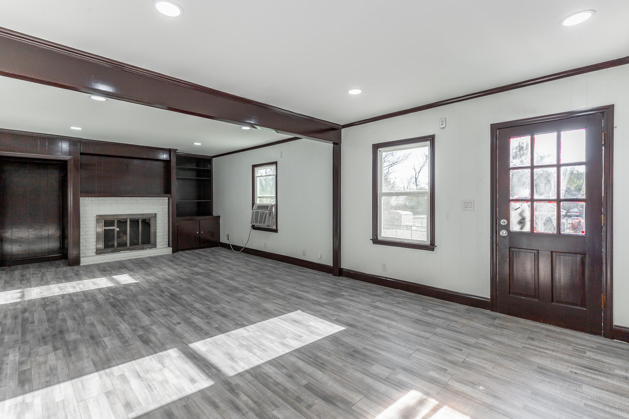 304 North Howell Avenue Chattanooga, TN 37411 - Photo 35 of 46 Family Room
