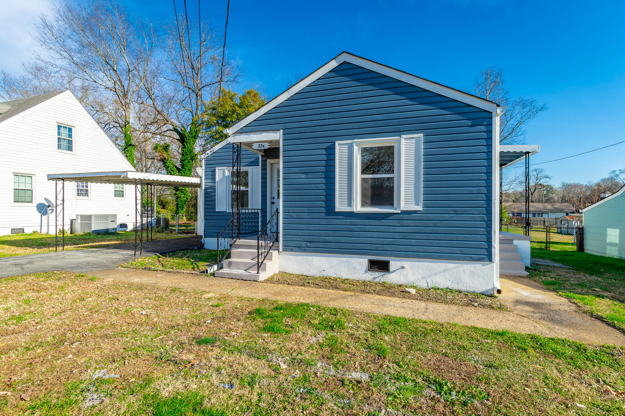 304 North Howell Avenue Chattanooga, TN 37411 - Photo 4 of 46 Front View