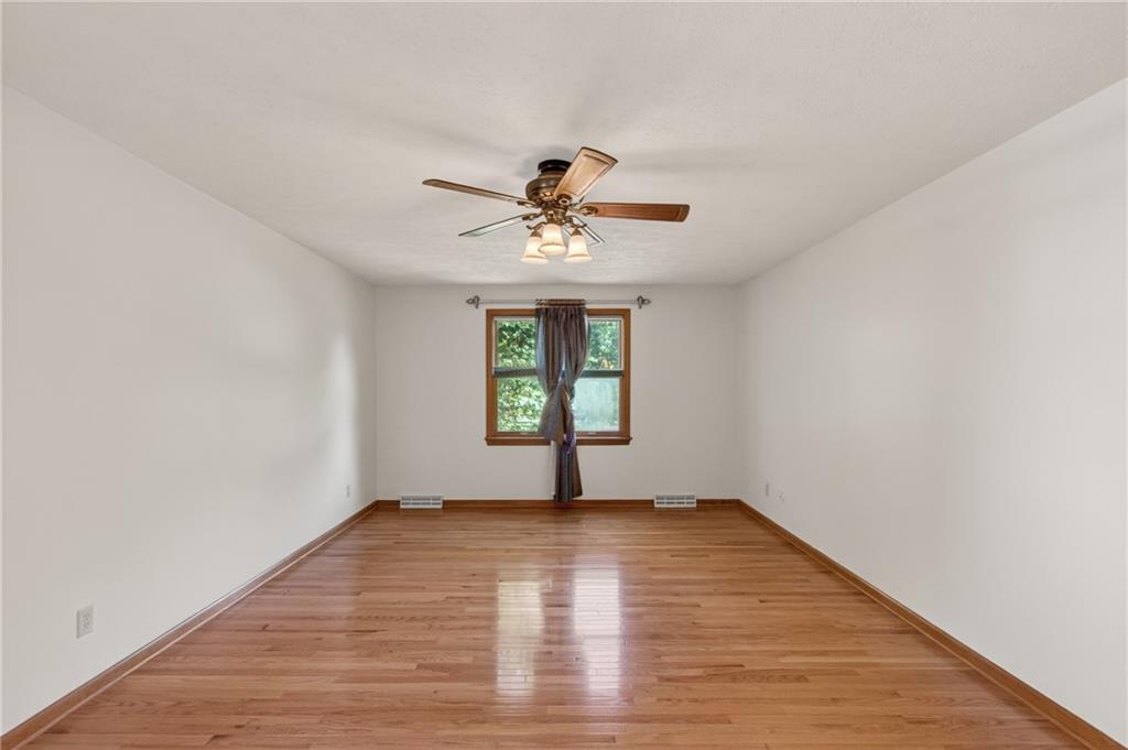 313 Blue Run Road Cheswick, PA 15024 - Photo 23 of 47