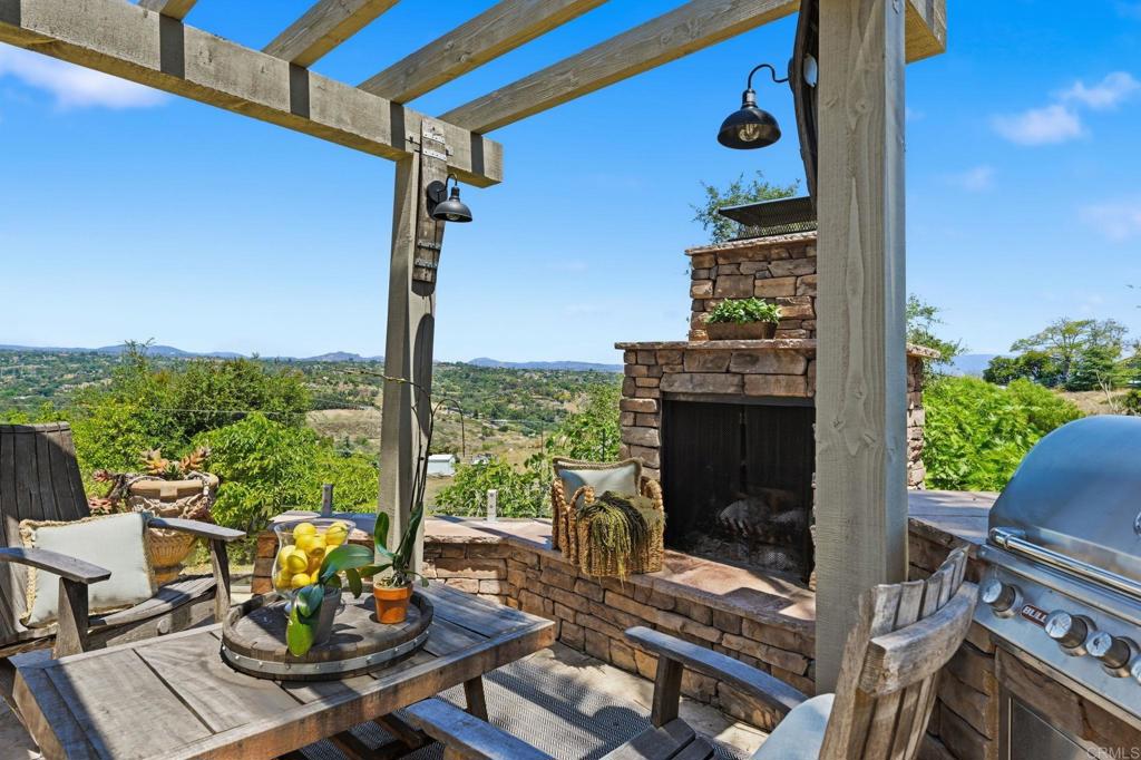 560 Rancho Camino Fallbrook, CA 92028 - Photo 57 of 70