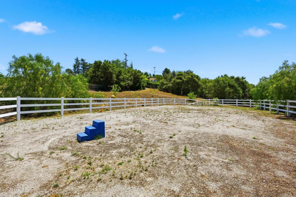560 Rancho Camino Fallbrook, CA 92028 - Photo 63 of 70 a view of a tennis court
