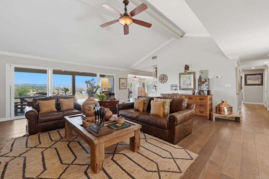 560 Rancho Camino Fallbrook, CA 92028 - Photo 10 of 70 a living room with furniture