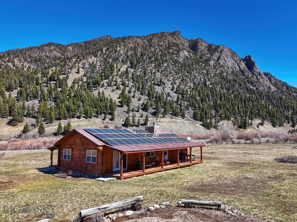 54 Torry Road Cameron, MT 59720 - Photo 6 of 71 Guest Cabin - 4 Bedrooms - 7 Beds