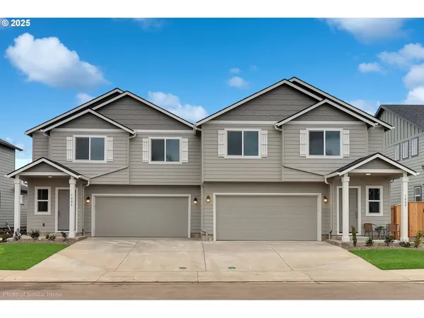 $379,990 | 2331 West 10th Avenue, Junction City, OR 97448
