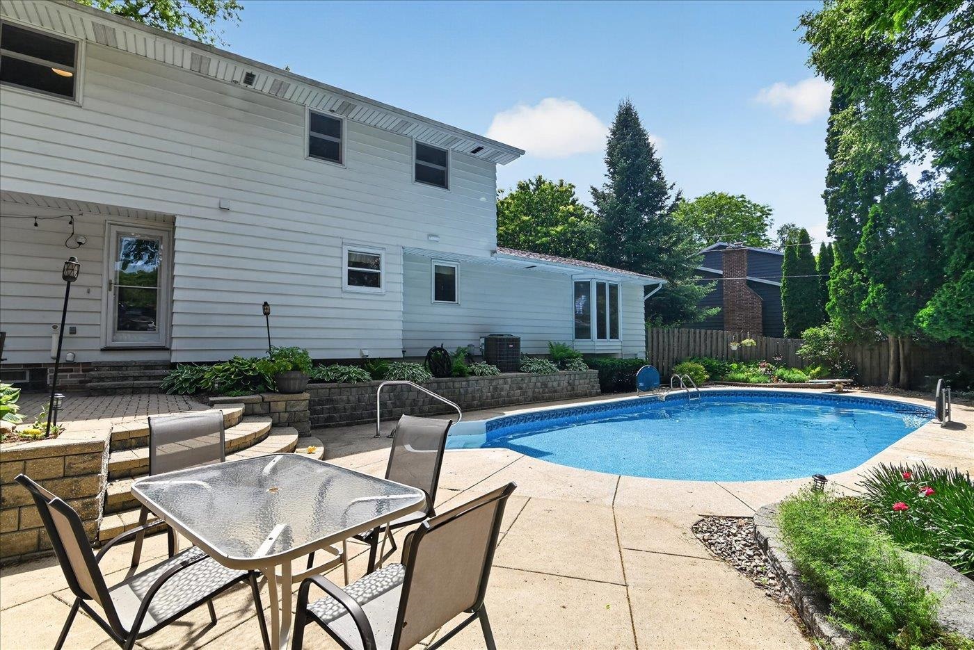 6602 Montclair Lane Madison, WI 53711 - Photo 8 of 63