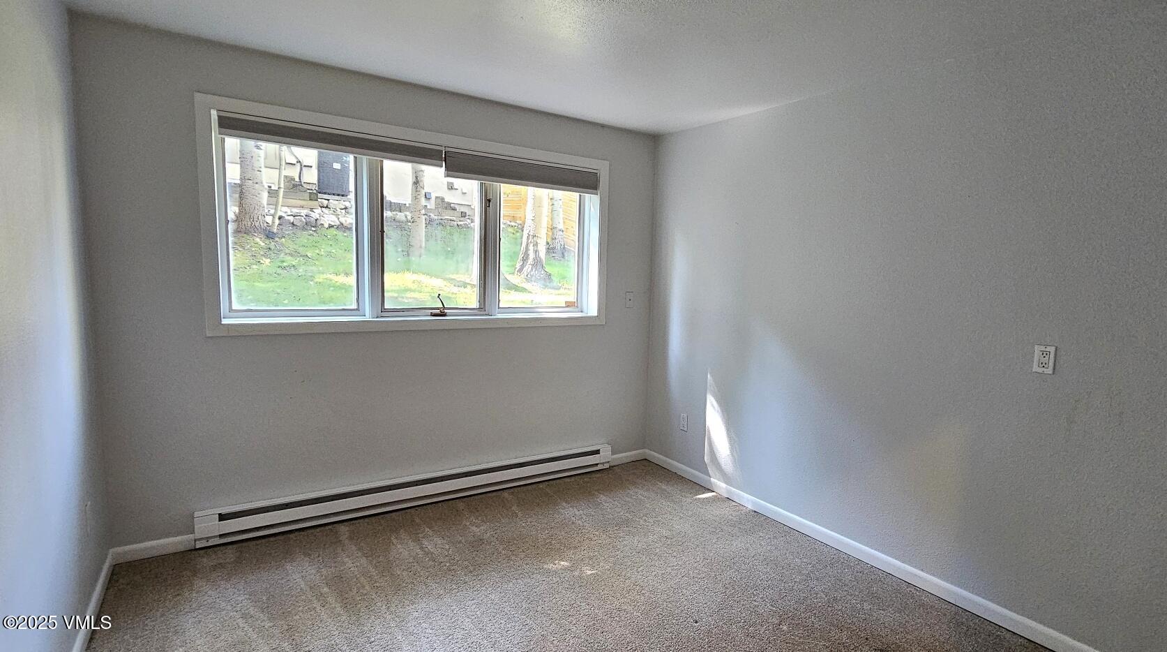 165 Gopher Road, Unit 25 Avon, CO 81620 - Photo 12 of 17 an empty room with a window