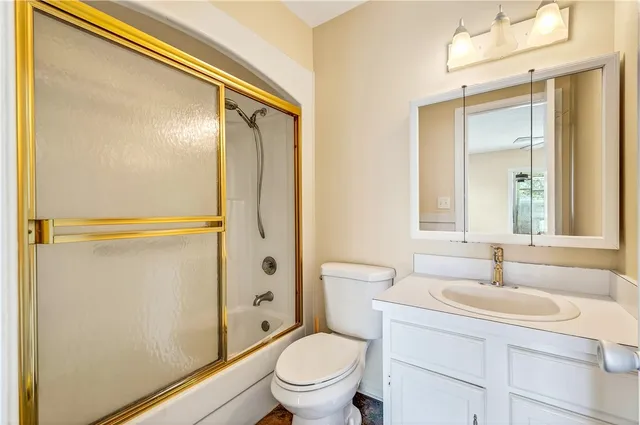 $110,500 | 6 Vista Palm Lane, Unit 205, Vero Beach, FL 32962