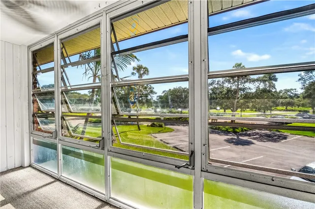 $110,500 | 6 Vista Palm Lane, Unit 205, Vero Beach, FL 32962