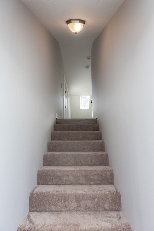 308 New Bedford Road Rochester, MA 02770 - Photo 18 of 42