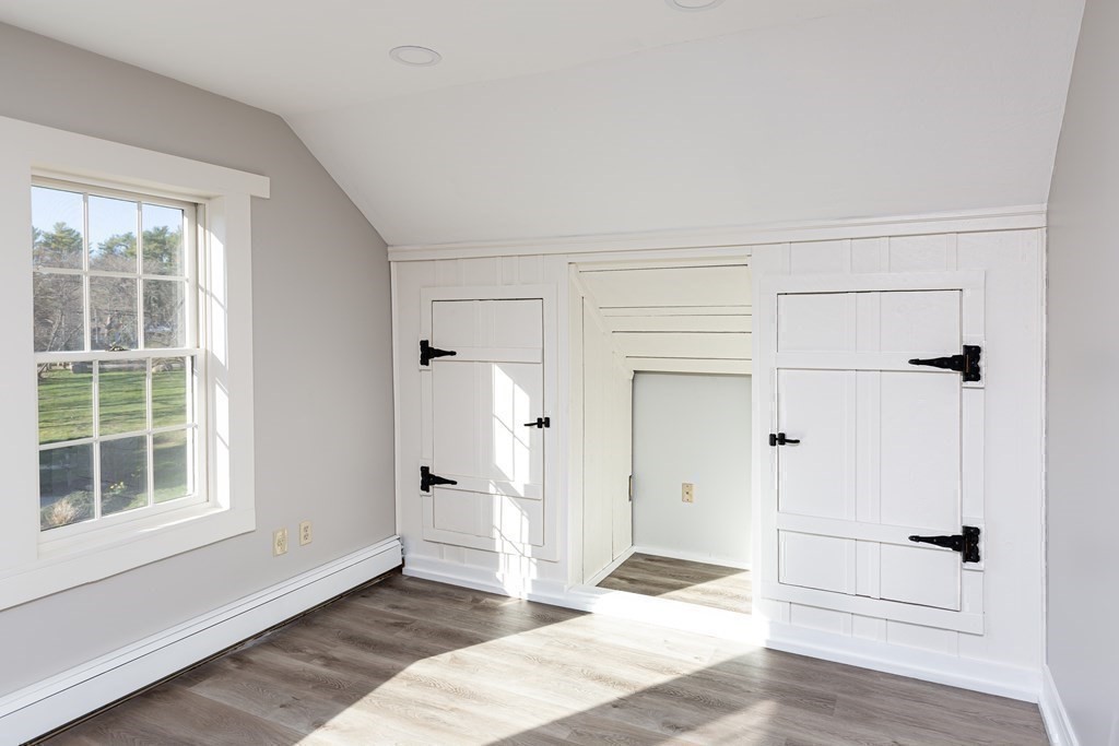 308 New Bedford Road Rochester, MA 02770 - Photo 19 of 42