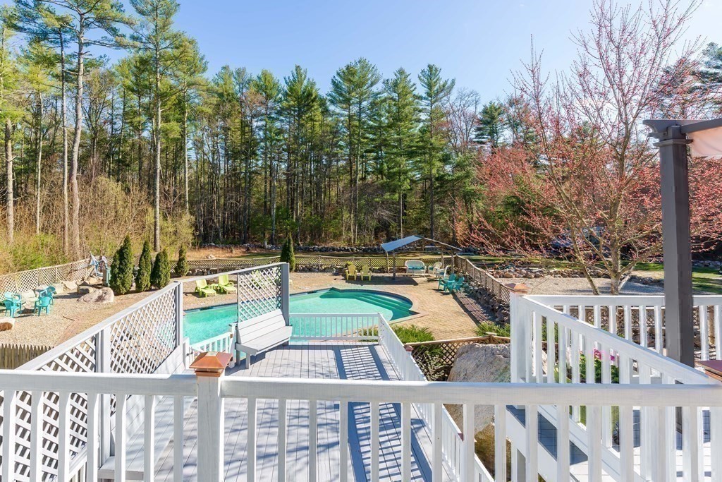 308 New Bedford Road Rochester, MA 02770 - Photo 37 of 42