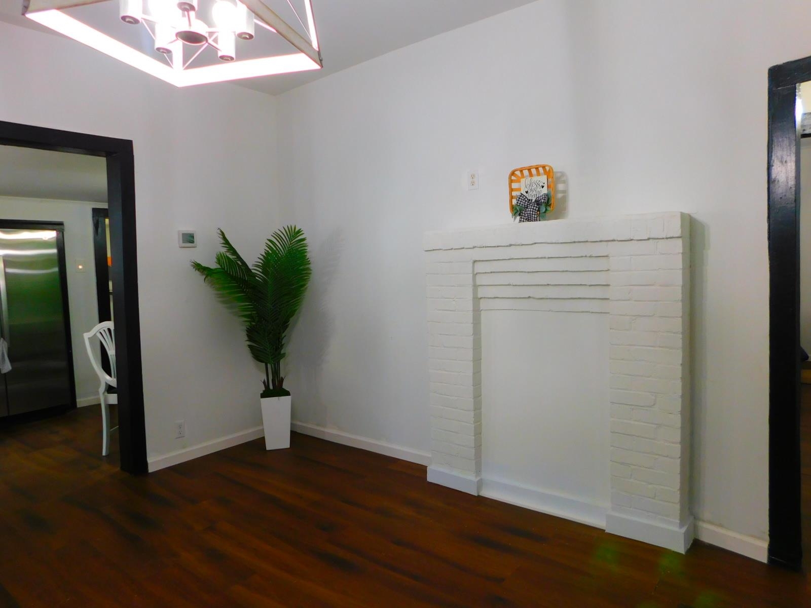 103 Walnut Street Gaffney, SC 29340 - Photo 4 of 33