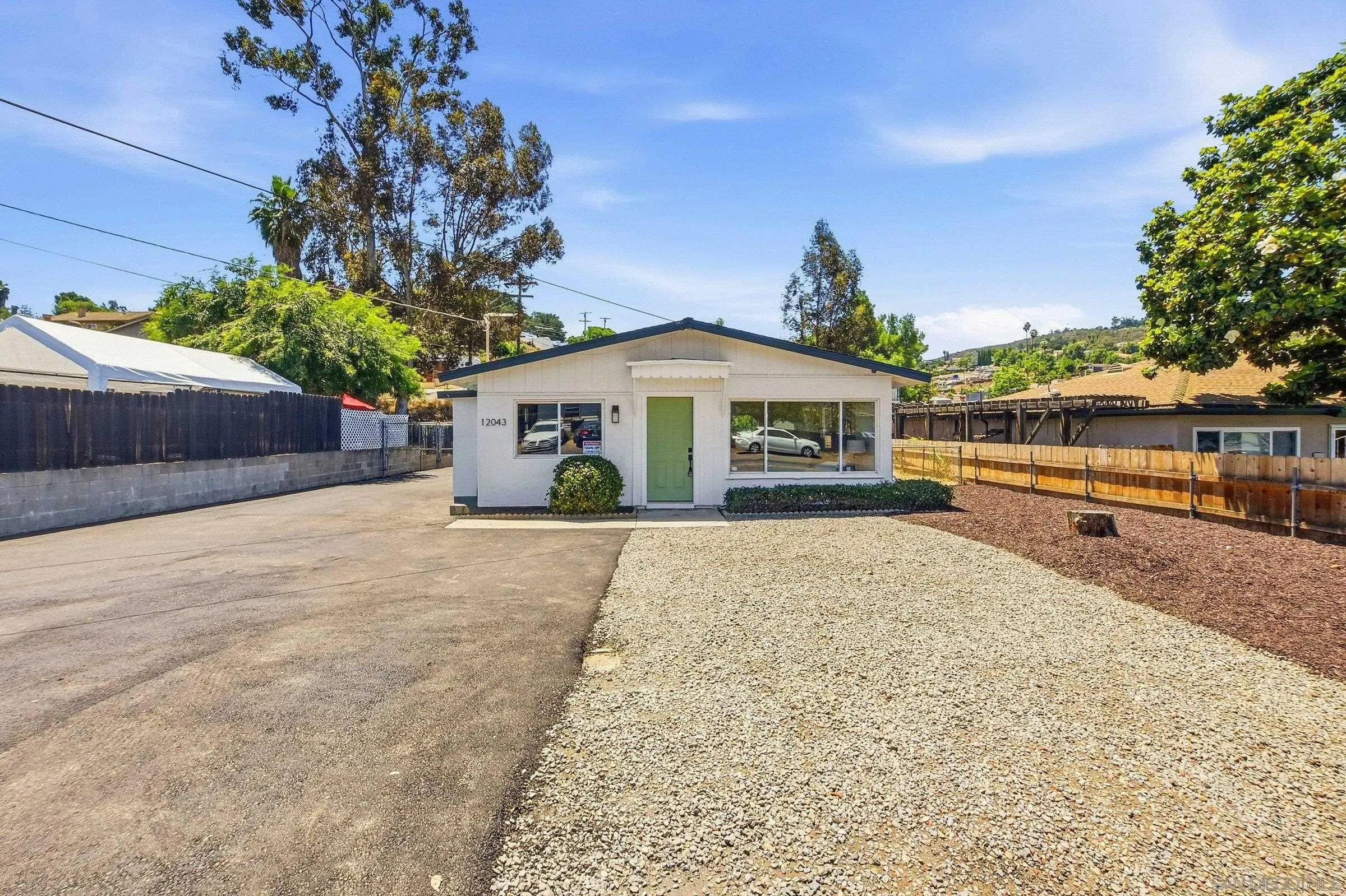 12043 Gay Rio Drive Lakeside, CA 92040 - Photo 3 of 35