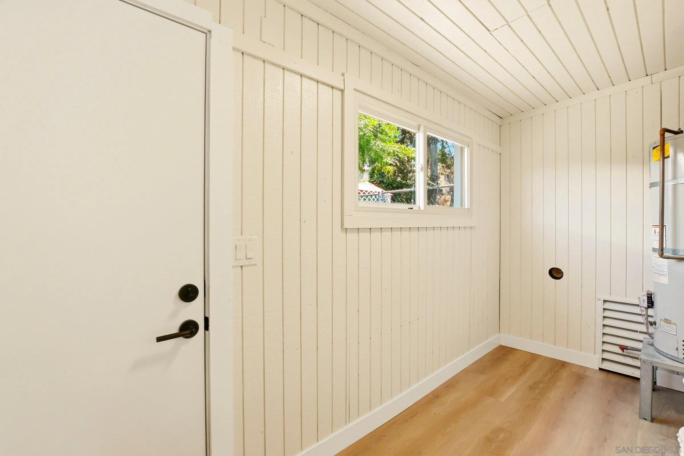 12043 Gay Rio Drive Lakeside, CA 92040 - Photo 10 of 35