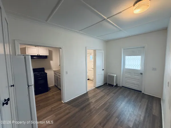 $1,200 | 174 Oak Street, Pittston, PA 18640