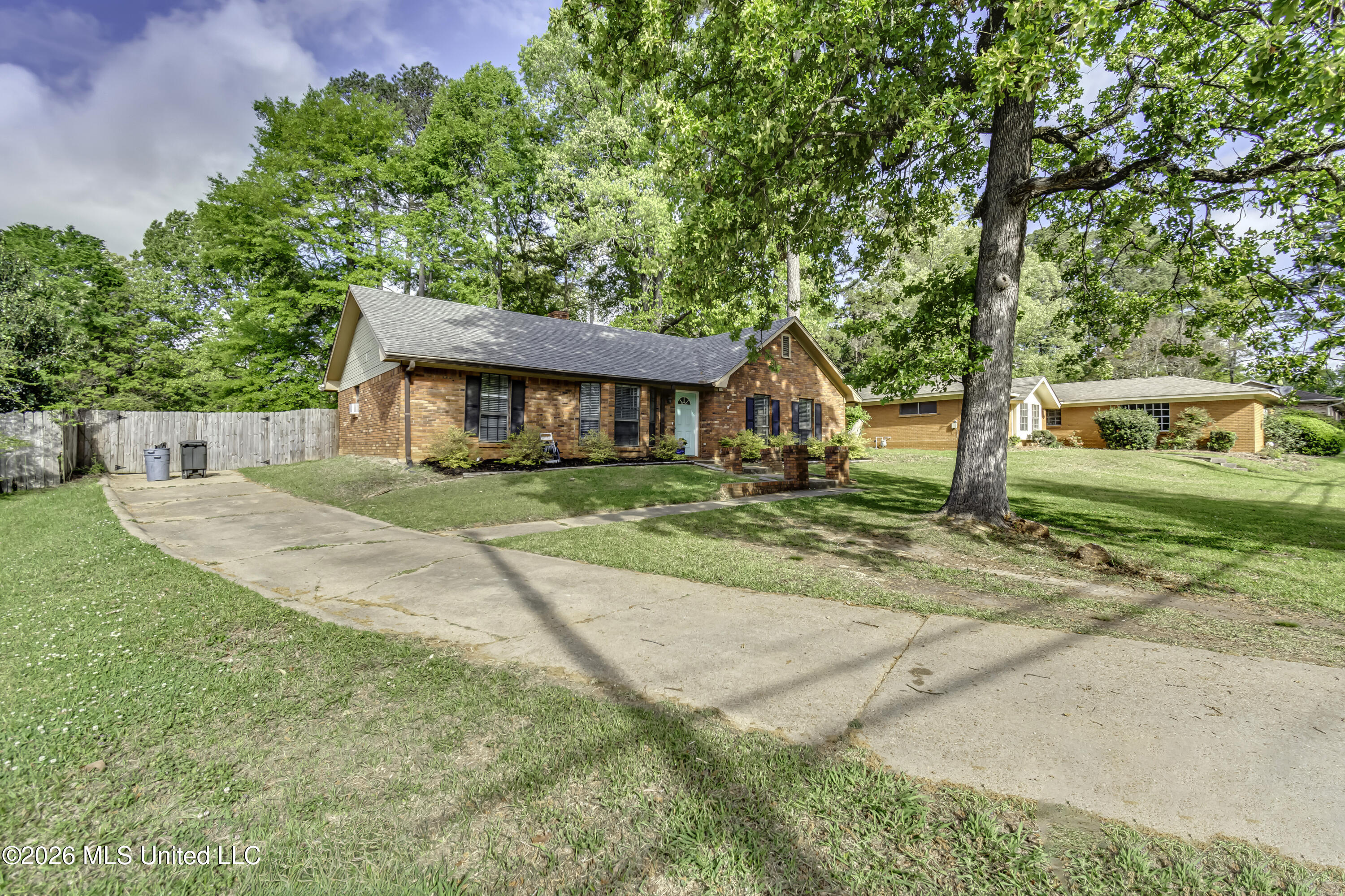 922 South College Street Brandon, MS 39042 - Photo 48 of 49 922 S College St--61