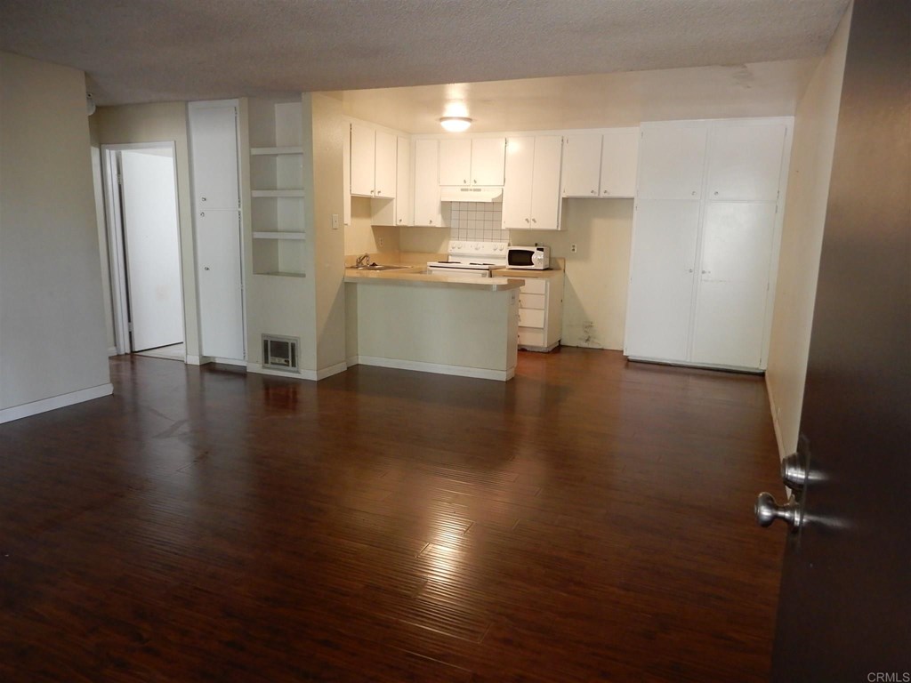 6390 Rancho Mission Road, Unit 209 San Diego, CA 92108 - Photo 1 of 1 Gallery Image 1